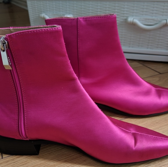 Zara Shoes - Zara metallic pink boots